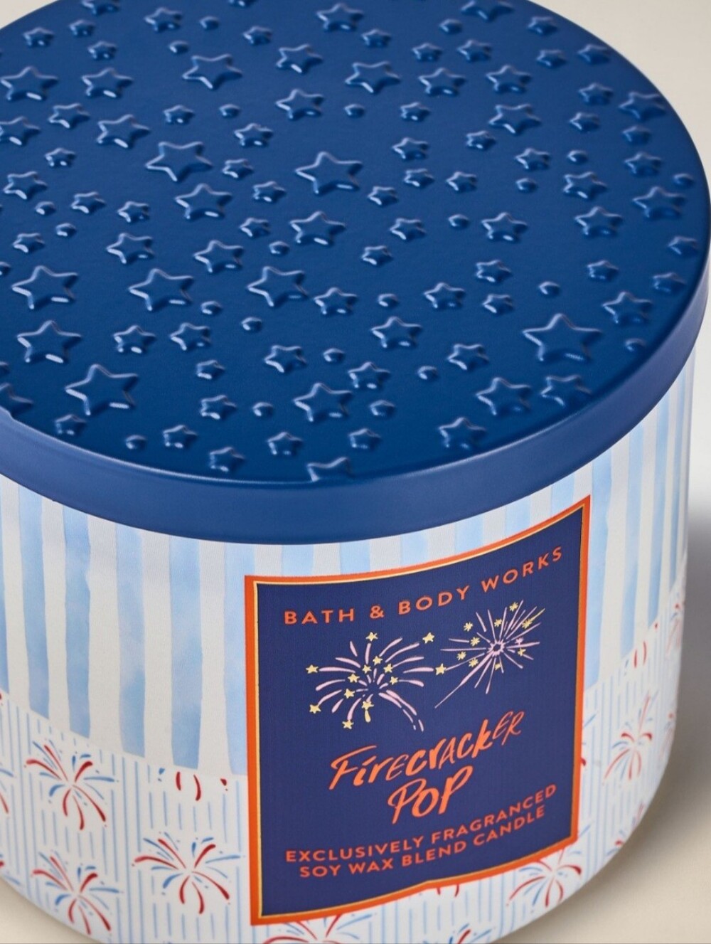 Bath & Body Works Firecracker Pop Candle & Hand Soap Set - Picture 4 of 7